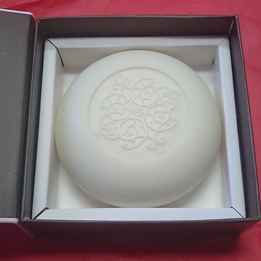 Coconut Vanilla Scented Bar Soap Boxed